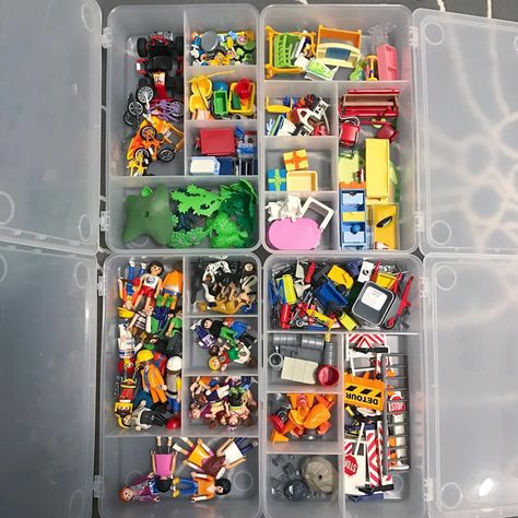 Playmobil Storage Ideas Ikea, Playmobil Organization, Playmobile Storage, Playmobil Storage Ideas, Playmobil Storage, Ikea Containers, Toy Room Organization, Ikea Raskog, Play Corner