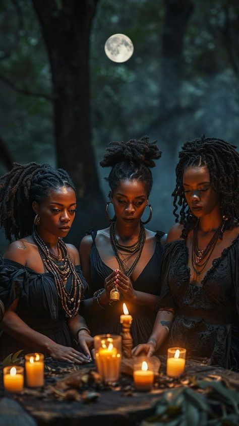 Afro Goth, Oh My Goddess, Black Goddess, Afrocentric Art, Black Witch, Afro Punk, Black Love Art, Black Art Pictures, Witch Aesthetic