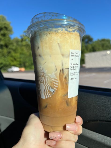 Venti iced shaken espresso, no classic syrup, add vanilla cold foam Low Cal Shaken Espresso Starbucks, Iced Quad Espresso Starbucks, Starbucks Shaken Espresso, Shaken Espresso Starbucks, Iced Shaken Espresso, Vanilla Cold Foam, Shaken Espresso, Cold Starbucks Drinks, Cold Foam