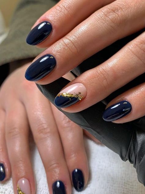 Navy Nails Design, Blue Gold Nails, Blue Prom Nails, Blue Gel Nails, Navy Nails, Blue Acrylic Nails, Beige Nails, Round Nails, Nagel Inspo