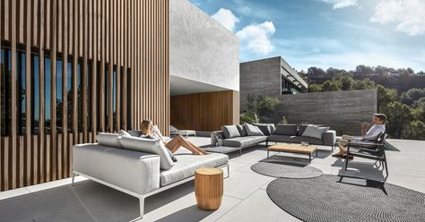 The Perfect Summer Starts with Great Patio Furniture | The Manual Contemporary Outdoor Living, Cosy Lounge, Luxury Outdoor Furniture, Mind Set, Flexible Seating, Modern Patio, Contemporary Outdoor, Outdoor Lounge, Outdoor Sectional Sofa