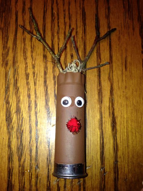 Shotgun shell Rudolph ornament Slinky Crafts Diy, Shotgun Shell Christmas Ornaments, Shotgun Shell Ornaments, Cartridge Crafts, Shotgun Shell Art, Shell Casings Crafts, Hunting Ornaments, Bullet Casing Crafts, Shotgun Shell Crafts