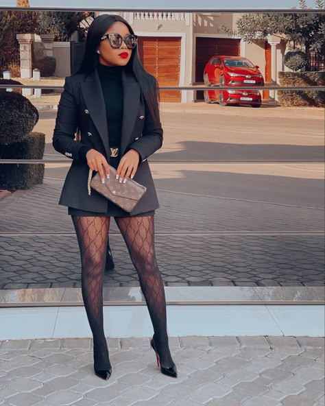 Blazer Dress Outfits, Brow Routine, Black Attire, Bio Ideas, My Routine, Dress With Stockings, Hollywood Style, Instagram Lifestyle, Style Magazine