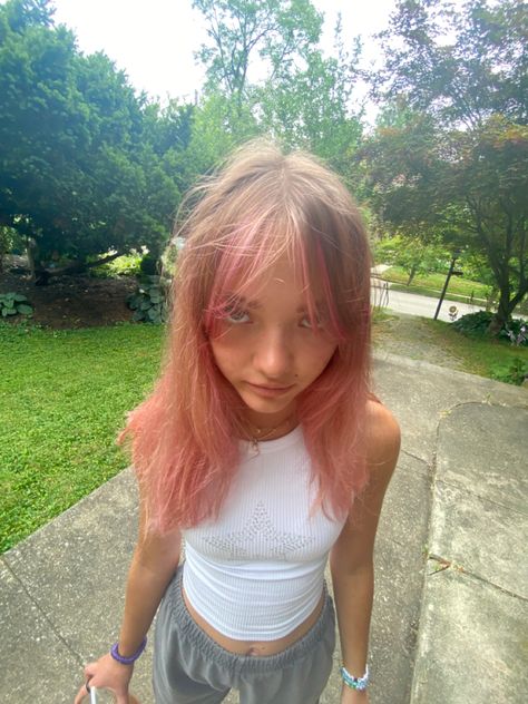 Pink Hair Dye Highlights, Pink Hair On Light Brown Hair, Growing Out Pink Hair, Tinted Pink Hair, Pink Hair For Summer, Light Pink Underdye Hair, Light Pink Hair Underneath, Pink On Light Brown Hair, Pink Streaks In Light Brown Hair