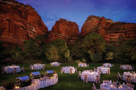 https://flic.kr/p/5FH5K6 | Enchantment Circle | One of the world's most spectacular settings for an event! Destination Wedding Usa, Sedona Resort, Fall Wedding Venues, Arizona Wedding Venues, Sedona Wedding, Garden Wedding Venue, Weddings By Color, Inexpensive Wedding Venues, Outdoor Wedding Reception