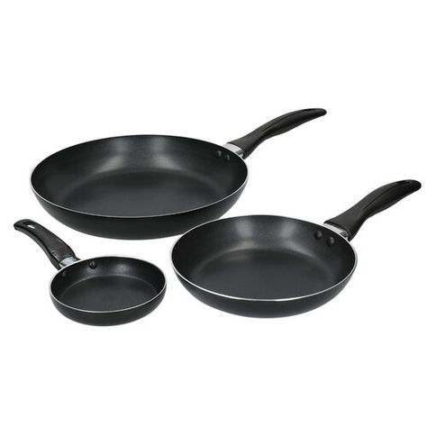 KitchenCraft One great-value set, three great frying pans from KitchenCraft. This non stick frying pan set makes the ideal starter pack for anyone moving into their first home or going to university, or a solid upgrade on a set that's seen better days.The set includes a 12cm small frying pan, a 20cm frying pan and a 28cm large frying pan - three of the most versatile sizes for daily cooking. So, whether it's frying breakfast bacon and eggs, sautéeing crunchy vegetables, or searing tender steak, Crunchy Vegetables, Breakfast Bacon, Fried Breakfast, Tender Steak, Fry Pan Set, Seared Steak, Bacon Breakfast, Bread Bin, Frying Pans