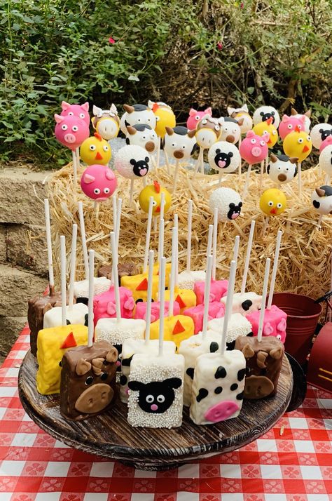 Farm Theme Rice Krispie Treats, Charlotte Webb Birthday Party, Cow Rice Crispy Treats, Farm Animal Rice Krispie Treats, Farm Theme Treat Table, Rice Krispie Treats Animal Theme, Farm Rice Krispie Treats, Farm Treats Birthday Parties, Cow Rice Krispie Treats