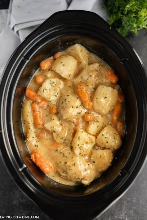 Ranch Chicken And Potatoes, Creamy Ranch Chicken Recipe, Crockpot Ranch Chicken, Ranch Chicken Crockpot, Chicken Breast Crockpot Recipes, Crockpot Chicken Breast, Soups Recipes, Crock Pot Potatoes, Ranch Chicken Recipes