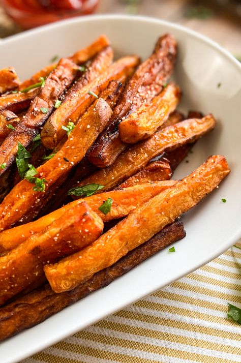 Crispy Sweet Potato Fries | The Secret to the BEST Fried Sweet Potatoes Fried Sweet Potato Fries, Fried Sweet Potatoes, Fried Sweet Potato, Crispy Sweet Potato Fries, Sweet Potato Recipes Fries, Crispy Sweet Potato, Potato Fries, Spices And Herbs, Fried Potatoes