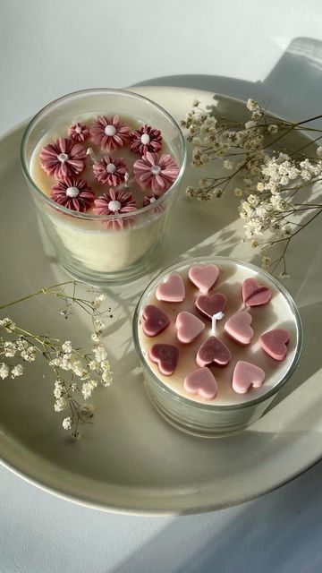 Homemade Candles Aesthetic, Making Candles Aesthetic, Cool Candle Ideas, Handmade Candles Ideas, Soy Candles Ideas, Cute Candles Aesthetic, Idea Candle, Pretty Candles, Creation Bougie