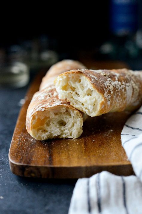 No-Knead French Bread No Knead French Bread, Overnight Bread, Easy French Bread Recipe, Beautiful Bread, French Bread Recipe, Knead Bread Recipe, Bread Homemade, Knead Bread, Bread Pizza