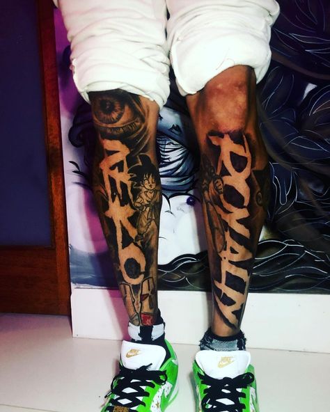 BREEZY on Instagram: “@gangatattoo MY WORLD ON MY LEGS” Long Sleeve Tattoo, Chris Brown Photos, Chris Brown Photoshoot, Leg Sleeve Tattoos, Chris Brown Outfits, Black Men Tattoos, Leg Tattoo Ideas, Chris Long, Characters From Movies