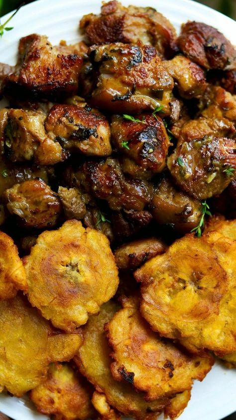 Haitian Griot, African Recipes Nigerian Food, Carribean Food, Haitian Food, Recipes Pork, Jamaican Dishes, Haitian Food Recipes, Caribbean Food, Nigerian Food