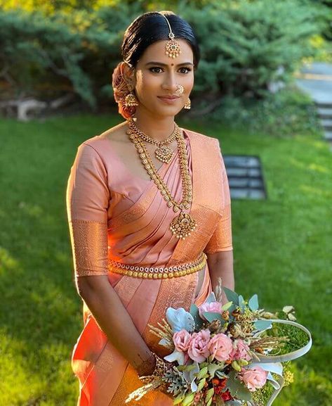 Unique And Stunning Jewellery Ideas For Tamil Brides South Indian Wedding Saree, Engagement Saree, South Indian Bridal Jewellery, Bridal Sarees South Indian, Indian Bridal Sarees, Tamil Brides, Tamil Wedding, Hindu Bride, Indian Bridal Wear