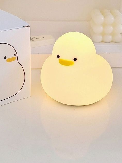 Duck Lamp, Fit For Life, Home Decor Gift Ideas, Find Aesthetic, Cute Night Lights, Decor Gift Ideas, Tanah Liat, Cute Bedroom Decor, Cute Room Ideas