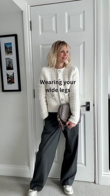 Claire Lopez on Instagram: "Wide leg trousers… A wardrobe staple for me but even more so at this time of year and here’s why: ✔️Definitely a staple in my wardrobe but it ticks so many boxes at this time of year when it’s 🥶🥶🥶 ✔️ Easy layering of tights/leggings underneath ✔️ No bare ankles as those thermal socks are firmly hidden!! ✔️ Footwear is much easier - trainers and pointed ankle boots/knee high boots will all fit under the hem of your trousers/denim. ❌ Just avoid pairing with your chunky flat boot as this is a very bottom heavy/ masculine look! Never mind the fact that a wide leg style is great for so many body shapes - 🍐 ⏳wide legs balance out the curves on your hips 🍓 they will balance out your upper body 🍎 they will stop the feeling of being top heavy And finally rec Chunky Flat Boots, Bottom Heavy, Pointed Ankle Boots, Thermal Socks, Boots Knee High, Never Mind, Boots Knee, My Wardrobe, Wide Legs