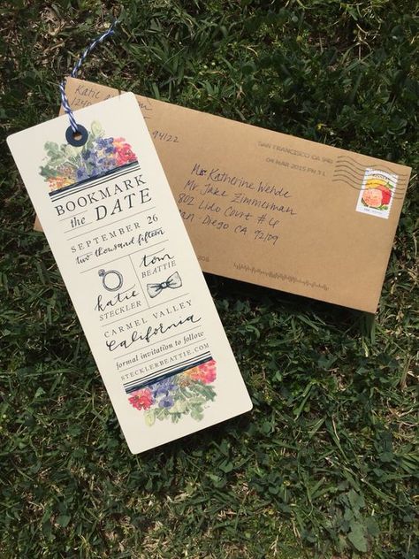 Wedding Invitations Garden, Sabe The Date, Book Themed Wedding, Library Wedding, Garden Wedding Invitations, Future Wedding Plans, Styling Inspiration, Wildflower Wedding, Wedding Vibes