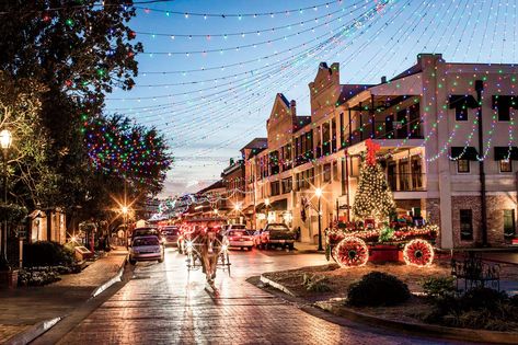 Revisit the beloved movie—in person! Historic Christmas, Natchitoches Louisiana, Holiday Blessings, Christmas Towns, Christmas Getaways, Girlfriends Getaway, Steel Magnolias, Christmas Tours, Homeward Bound