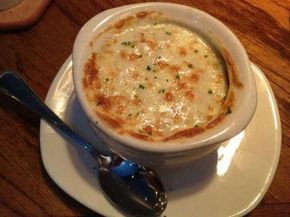 Outback Steakhouse Walkabout Onion Soup Recipe - Food.com - 2791 Note to self: add 3 clove leaves in begining and 1 cup cream, 1/2 cup milk in place of 1 1/2 cups milk. Walkabout Onion Soup, Can Chicken Broth, Can Chicken, Sweet Onions, Onion Soup Recipes, Outback Steakhouse, Cat Recipes, Canned Chicken, Bowl Of Soup