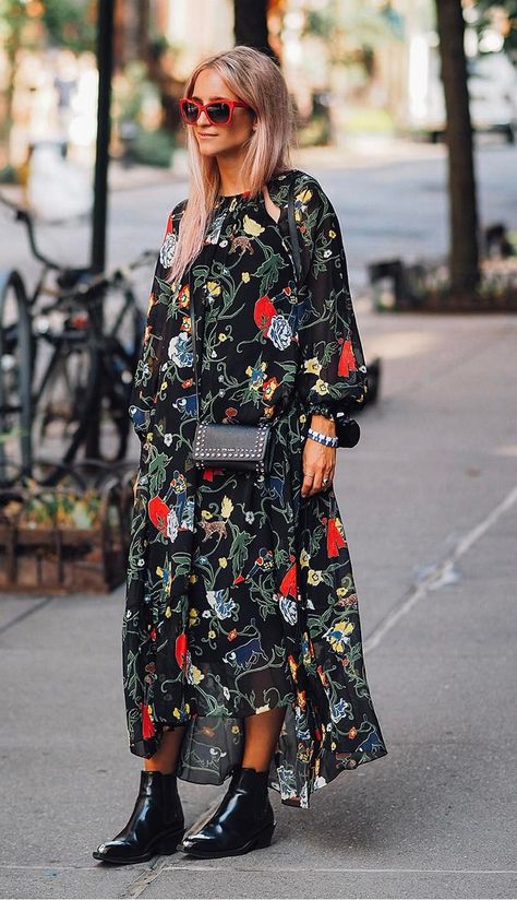 How To Style A Maxi Dress, New York Fashion Week Street Style, Mode Boho, Looks Street Style, Outfit Trends, Style Spring, Fashion Weeks, Summer Clothing, Mode Inspo