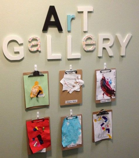 Art gallery! Childcare Room Displays, Classroom Art Display Wall Preschool, Childcare Displays, Reggio Children, Childcare Rooms, Daycare Rooms, Vertical Art, Reggio Inspired Classrooms, Reggio Classroom