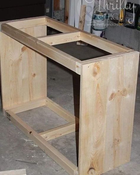 Door Console Table, How To Decorate Around A Tv, Barn Door Tables, Fixer Upper Decor, Farmhouse Table Centerpieces, Diy Sliding Door, Diy Console, Diy Barn Door Hardware, Diy Sliding Barn Door