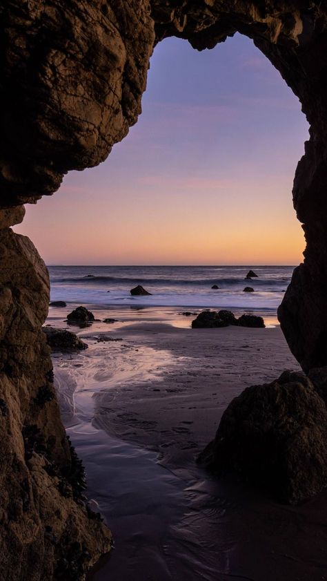 Matador Beach, Malibu Sunset, El Matador Beach, Destination Unknown, Beach Sunset Wallpaper, California Sunset, View Wallpaper, Malibu Beaches, Earth Nature