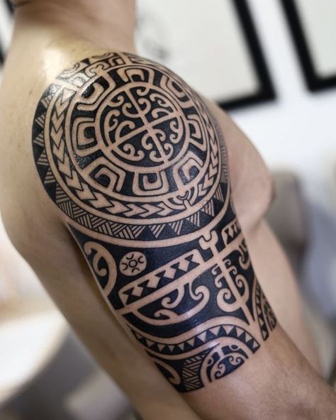 Polynesian Tattoo - Gist94 Polynesian Shoulder Tattoo Men, Maori Tattoo Shoulder, Polynesian Tattoo Designs Men Arm, Maori Arm Tattoo, Polynesian Sleeve Tattoo, Māori Tattoo, Maori Tattoo Arm, Upper Shoulder Tattoo, Polynesian Tattoo Sleeve