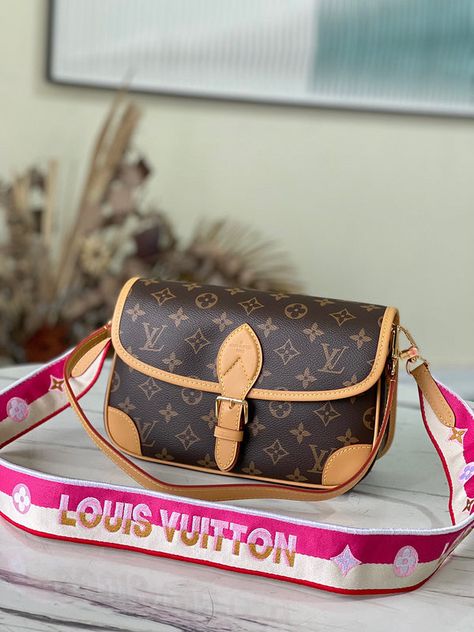 The Fashion Fable - LOV Bags - 1433 A+ Excellent Quality; Contact us if you've any questions in your mind. Lv Monogram, Lv Bag, Louis Vuitton Bag, Luxury Bags, Louis Vuitton Monogram, Contact Us, Fashion Bags, Clutch Bag, Dust Bag