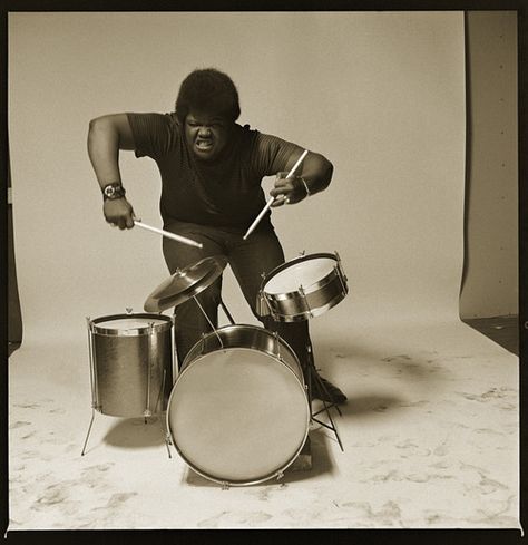 Buddy Miles 1969 Buddy Miles, Patty Duke, Netflix Codes, Jazz Funk, How To Play Drums, Photo Pin, Die Young, Black Music, Blues Rock