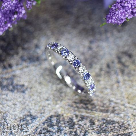 Tanzanite Wedding Band, Engagement Rings Tanzanite, Gemstone Engagement Rings Sapphire, Fantasy Wedding Rings, Designing Jewelry, Tanzanite Rings, Amethyst Wedding Rings, Tanzanite Engagement Ring, Gemstone Engagement Ring