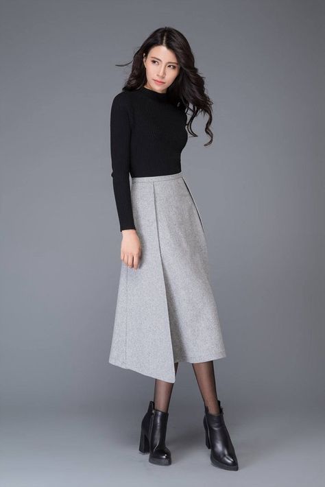 Skirt midi skirt vintage skirt wrap skirt wool skirt wool | Etsy Gray Skirt Outfit, Light Grey Skirt, Long Wool Skirt, Rok Midi, Skirt Winter, Skirt Wool, Tunic Designs, Grey Skirt, Office Skirt