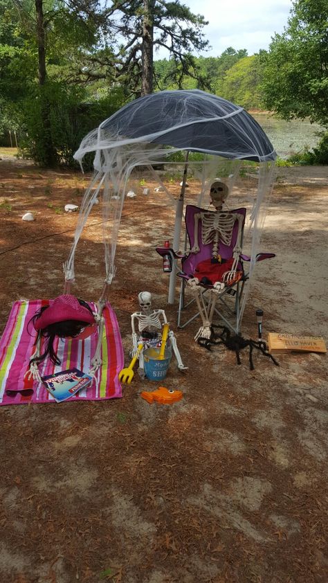 Skeletons Camping, Halloween Campsite Decorating Ideas, Campsite Halloween, Rv Halloween, Halloween Camping Decorations, Halloween Camper, Rv Decorating Ideas, Skeleton Ideas, Teen Halloween Party