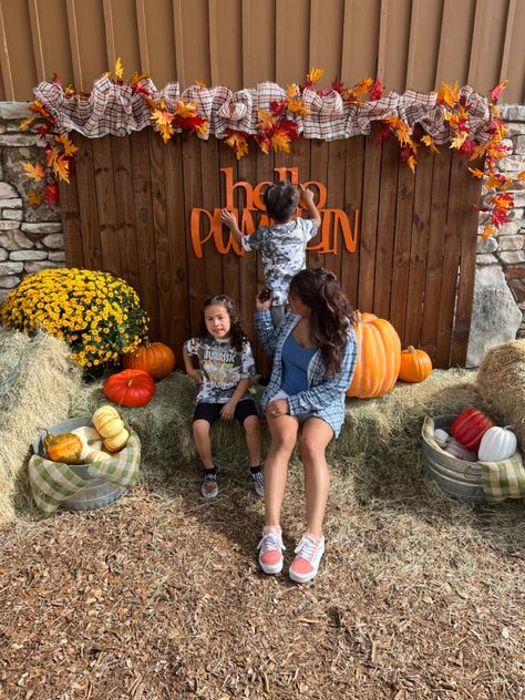 Pumpkin Party Ideas, Pumpkin Patch Decor, Thanksgiving 2024, Hello Pumpkin, Pumpkin Party, Preschool Ideas, School Decorations, Fall Fun, Family Love