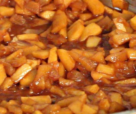 The Best Apple Pie Filling with Fuji Apples - Good Enough And Stuff Fuji Apple Pie Recipe, Fuji Apple Recipes, The Best Apple Pie Filling, Best Apple Pie Filling, Apple Dessert Recipes Easy, The Best Apple Pie, Pumpkin Song, Peach Crisp Recipe, Apple Pie Filling Recipes