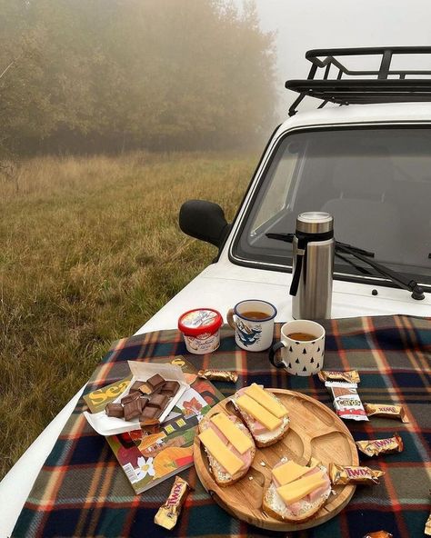 #travel, #road trip, #trip, #retro, #vintage, #adventure, #camping, #holiday, #hiking, #trippy, #usa, #cool, #psychedelic, #state, #westfalia, #space, #america, #trailer, #explore, #national park Road Trip Picnic, Road Trip Vibes Aesthetic, Road Trip Date Aesthetic, Travel Trailer Aesthetic, Usa Road Trip Aesthetic, Us Travel Aesthetic, Camping Date Aesthetic, Retro Camping Aesthetic, American Road Trip Aesthetic