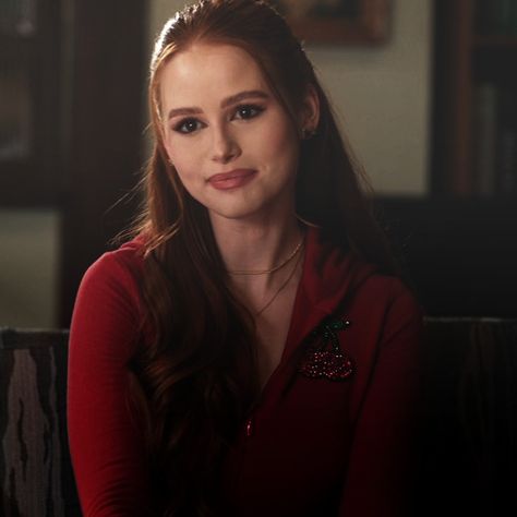 Cheryl Blossom season 5 Madeleine, Cheryl Blossom Season 1, Cheryl X Toni, Cheryl Leigh, Blossom Aesthetic, Cheryl Blossom Aesthetic, Madeline Petsch, Cheryl Blossom Riverdale, Blossom Season