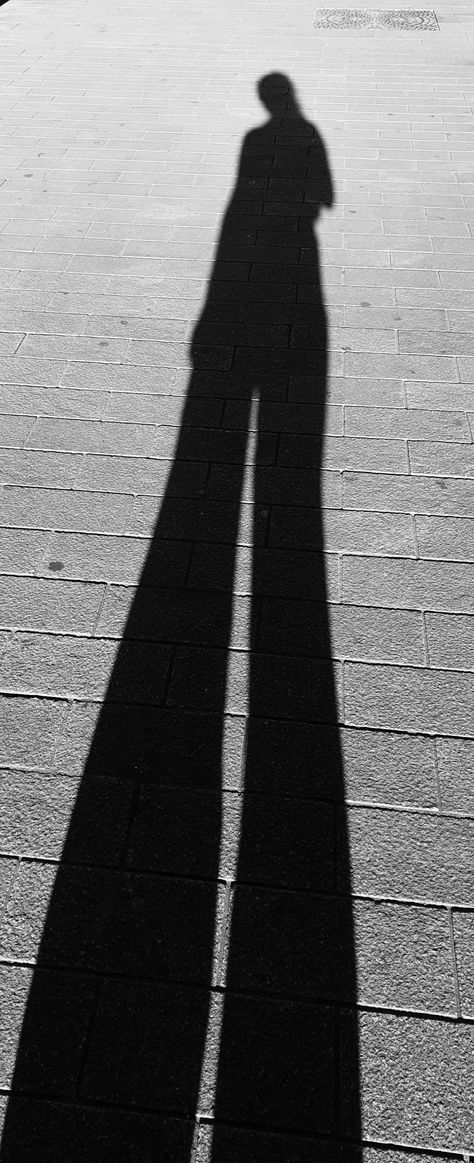 #shadow #ombre Ombres Portées, Shadow Pictures, Long Shadow, Light In The Dark