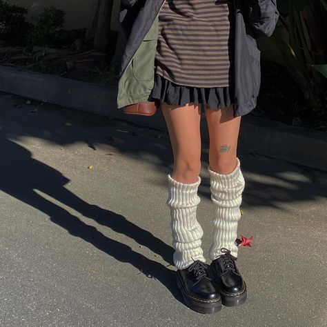 out fit inspo, y2k, mini skirt, doc martens, 8053, indie Leg Warmers Over Doc Martens, Leg Warmers And Loafers, Doc Martens Leg Warmers, Doc Martens With Leg Warmers, Leg Warmers With Doc Martens, Leg Warmers Doc Martens, Skirt And Leg Warmers, Leg Warmers Aesthetic, Y2k Leg Warmers