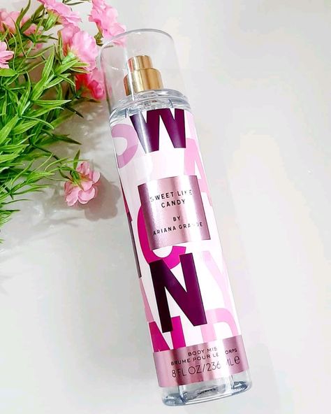 Sweet Like Candy Body Mist, Ariana Grande Sweet Like Candy, Ariana Grande Body, Ariana Grande Perfume, Wishlist 2024, Sweet Like Candy, Body Hygiene, Body Creams, Celebrity Perfume