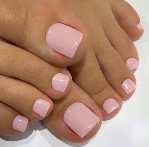 Collecting toenails may seem like an unusual hobby to some, but for others, it can be a fascinating activity that offers insight into personal grooming habits Toe Nails Natural, Gel X Nail Art, Pink Toenails, Pink Toe Nails, Press On Toenails, Gel X Nail, Nails Press Ons, Fake Toenails, Nail Kits