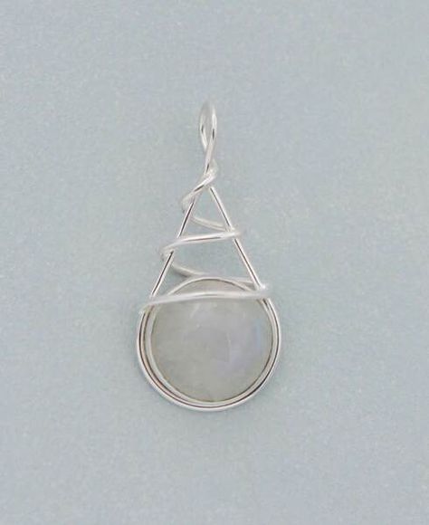 Wire Wrapped Gemstones Pendant, Wire Wrapped Stone Jewelry, Wire Jewelry Designs, Wire Wrapping Stones, Diy Wire Jewelry, White Moonstone, Meaningful Jewelry, Handmade Wire Jewelry, Milky White