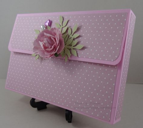 Homemade Boxes Diy, Box Envelope Template, Box Tutorials How To Make, Envelope Box Card Tutorial, Gift Box Punch Board Projects, Box Cards Ideas, Decorative Envelopes, Card Boards, Girly Cards