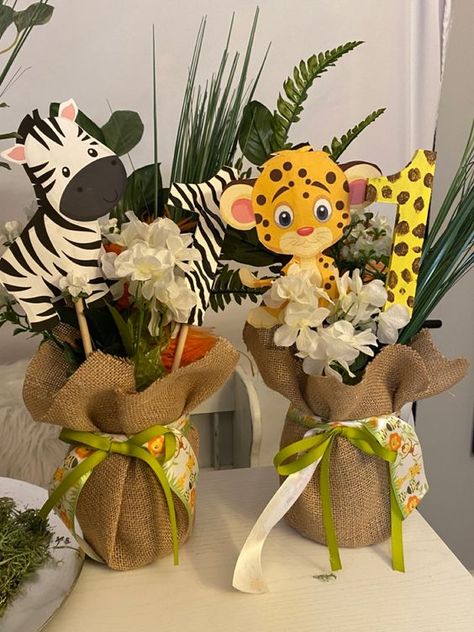 Pink Safari Baby Shower Centerpieces, Safari Baby Shower Table Centerpieces, Safari Centerpiece Ideas, Jungle Theme Centerpieces, Safari Table Centerpieces, Safari Baby Shower Centerpieces, Safari Party Centerpieces, Animal Centerpieces, Safari Centerpieces