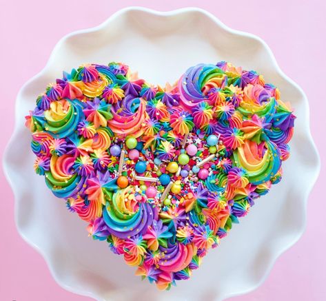 Pride Heart Cake by @bowmankitchen Rainbow Heart Cake Birthday, Heart Cake Rainbow, Heart Shaped Unicorn Cake, Colorful Heart Cake, Colorful Cakes Birthday, Pride Cake Ideas, Heart Shaped Cake Ideas, Rainbow Cake Designs, Rainbow Birthday Party Cake