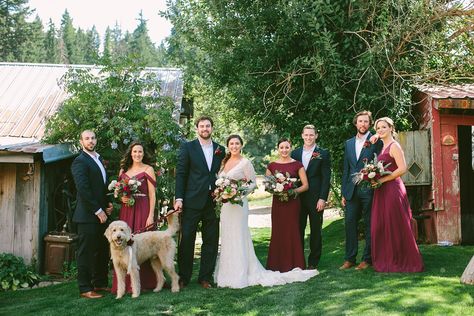 Groom and groomsmen in green suit and bridesmaids in burgundy Groomsmen In Green, Burgundy And Green Wedding, Burgandy Bridesmaids Dress, Natural Outdoor Wedding, Green And Burgundy Wedding, Wedding With A View, Chic Outdoor Wedding, Wedding Oregon, Burgundy Bridesmaid