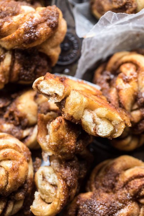 Easiest Cinnamon Crunch Knots | halfbakedharvest.comm #quick #easy #recipe #brunch Half Baked Harvest Pop Tart, Eggnog Recipes, Brunch Foods, Half Baked Harvest Recipes, Cinnamon Crunch, Mixer Recipes, Bake Bread, Sweet Bites, Breakfast Rolls