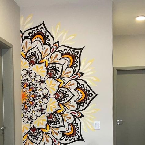 Mandala Wall Art Murals, Mandala Wall Painting, Wall Drawing Ideas, Simple Wall Paintings, Designs For Living Room, Wall Painting Living Room, Creative Wall Painting, Walls Art, Wall Art Diy Paint