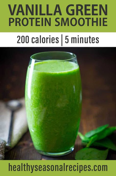 This vanilla green protein smoothie with spinach and whey protein powder takes 5 minutes to make and aids muscle recovery after you’ve hit the gym. Green Protein Smoothie, Healthy Protein Smoothies, Smoothie Fruit, Vanilla Smoothie, Protein Smoothies, Smoothie Detox, Spinach Smoothie, Vanilla Protein Powder, Smoothie Shakes