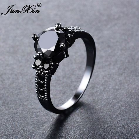 Rings For Female, Engagement Ring Simple, Cheap Wedding Rings, Black Hills Gold Jewelry, Silver Skull Ring, Vintage Jewellery Rings, Black Gold Jewelry, Black Hills Gold, Simple Engagement Rings